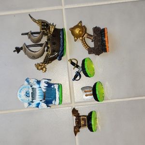 Skylanders bundle of 6